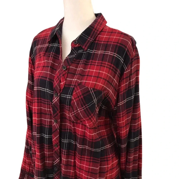 Ladies Red & Black Plaid Top - Picture 5 of 12
